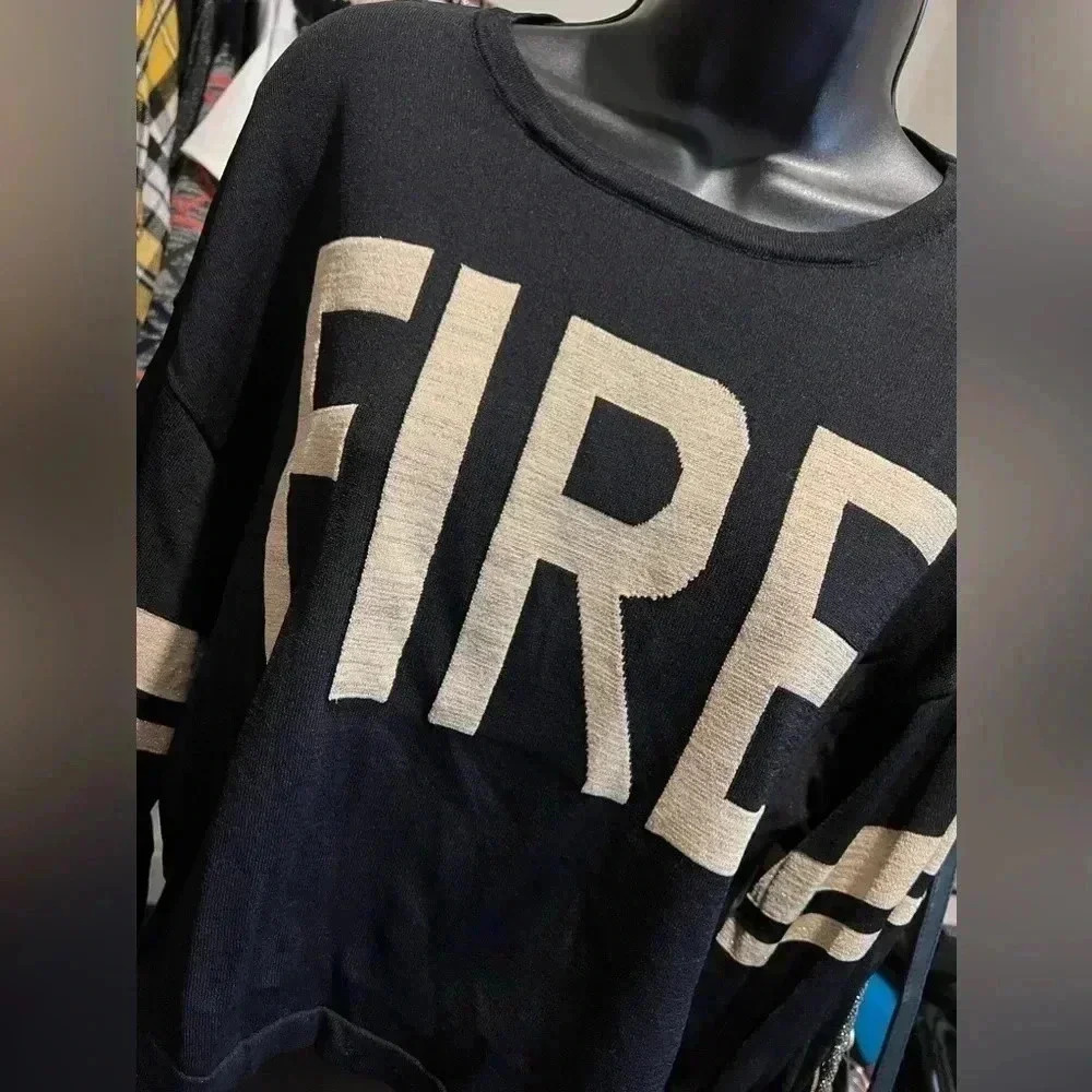 NWOT FIRE Sweater - S - Black, Gold Gabrielle Union NY & Co - Picture 4 of 4